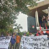 Gelar Aksi, KPK Didesak Periksa Sejumlah Pihak yang Terlibat Dugaan Korupsi Kasus Sosper di Deli Serdang