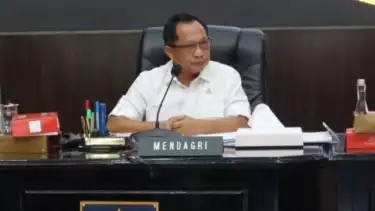 Menteri Dalam Negeri, Tito Karnavian.