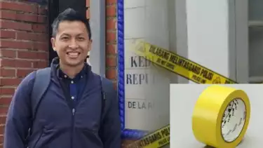 Diplomat muda Kemlu RI, Arya Daru Pangayunan (39) yang tewas terbungkus lakban di kamar kos.