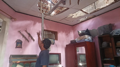 Ledakan Misterius Terjadi di Permukiman Pondok Cabe Ilir, Sejumlah Warga Alami Luka Bakar