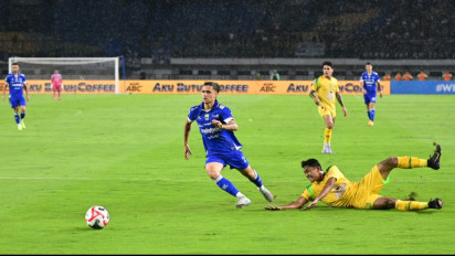 Kata-kata Pertama Eliano Reijnders usai Debut Bersama Persib, Langsung Bandingkan Atmosfer Bobotoh dengan Eropa: Saya Lihat Mereka...