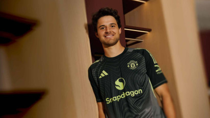 Berita Manchester United: Lebih Baik dari Onana? Manajemen Setan Merah Yakin Senne Lammens Kiper Terbaik Dunia