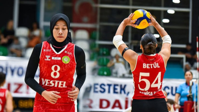 Sempat Kompak Banget! Ini Potret Kebersamaan Megawati Hangestri dan Betul Taskıran Sebelum Kontraknya Diputus Manisa BBSK