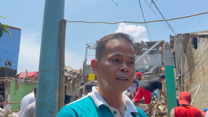 Kondisi Permukiman Usai Ledakan di Pamulang Tangsel, Rumah Rusak Parah dan Warga Mulai Bersihkan Puing-puing Bangunan