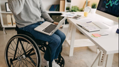 Strategi Meningkatkan Daya Saing UMKM Perempuan Penyandang Disabilitas melalui Program Difabelpreneur