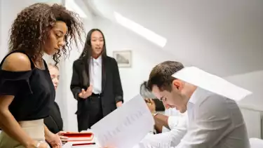 Ilustrasi rekan kerja