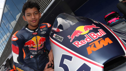 Jurnalis Italia Bocorkan Pembalap Indonesia Veda Ega Pratama Bakal Debut di Moto3 2026 Bersama Tim...