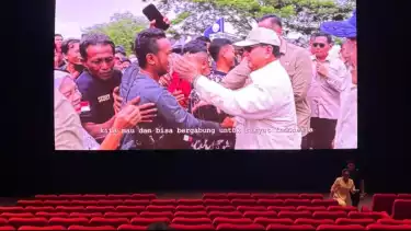 Iklan pemerintah Presiden Prabowo Subianto tayanh di layar bioskop.