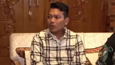 Evan curhat kepada Dedi Mulyadi soal dikambinghitamkan pembunuh Haji Sahroni dan keluarga