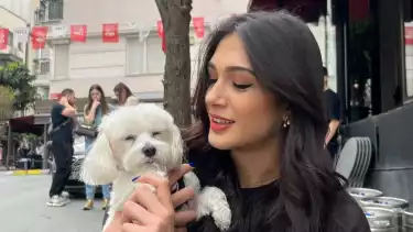 Atlet voli cantik Turki Yasemin Guveli