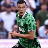 Pujian Setinggi Langit Pelatih Sassuolo untuk Jay Idzes cs usai Tumbangkan Como, Media Italia Ganjar Rating Tinggi