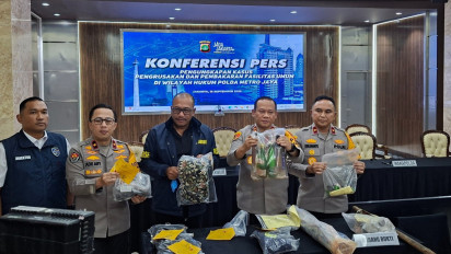 Polda Metro Jaya Tangkap 16 Tersangka Perusakan dan Pembakaran Fasilitas Umum di Jakarta