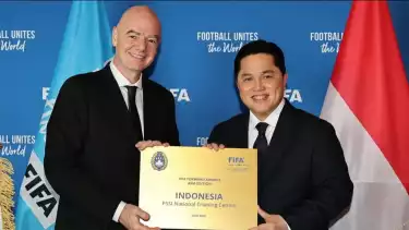 Presiden FIFA Gianni Infantino dan Menpora RI Erick Thohir