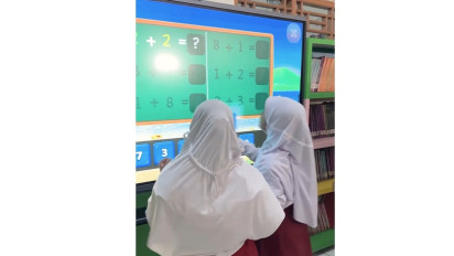 Smart Board dari Pemerintah untuk SLB Bikin Siswa Lebih Fokus Belajar