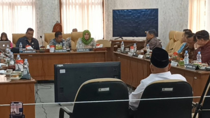 Rapat Pansus Pemakzulan Bupati Pati Hadirkan Kepala Dinkop UMKM, Plt Ketua Baznas Pati Hingga Notaris