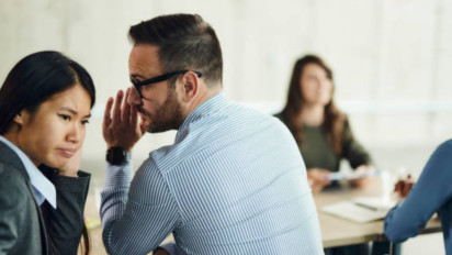 Ssstt! Emangnya Ghibah Pimpinan Zalim di Kantor Lebih Berat dari Dosa Zina? Buya Yahya Jelaskan Kalau Ternyata Sesungguhnya itu Termasuk...
