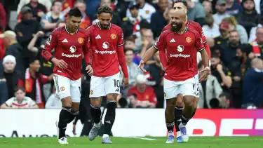 Manchester United (MU)