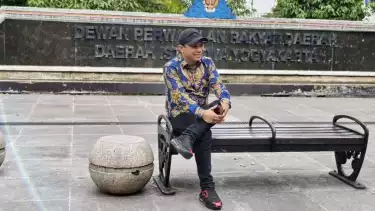 Wahyudin Moridu, Anggota DPRD Gorontalo yang viral di media sosial karena pernyataannya yang ingin merampok uang negara.