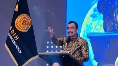 Waketum PERADI Harris Arthur Hedar Resmi Pimpin IADIH Universitas Jayabaya