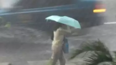 Ilustrasi hujan lebat.