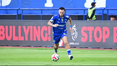 Bak Petir di Siang Bolong, Bojan Hodak Konfirmasi Satu Pemain Naturalisasi Absen Saat Persib Jumpa Arema FC