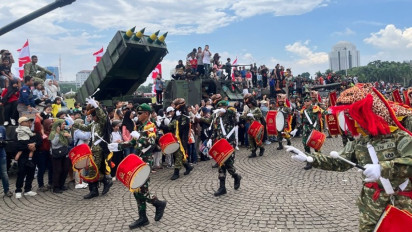 Rela Datangi Pacar di Pameran Alutsista Monas, Wanita Asal Tangerang Berharap Ngebet Segera Dihalalin