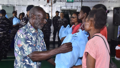 Kerahkan Rumah Sakit Terapung untuk Layani Ratusan Warga Wanam, Begini Suasana Bakti Sosial Kemhan di Merauke