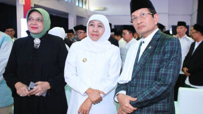 Hadiri Ithlaq Hari Santri Nasional 2025 di Ponpes Tebuireng, Gubernur Khofifah Ajak Santri dan Masyarakat Kobarkan Spirit Jihad Kebangsaan