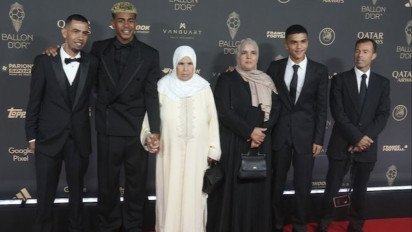 Tak Terima Anaknya Kalah dari Ousmane Dembele, Ayah Lamine Yamal Ngamuk Usai Pengumuman Ballon d'Or 2025