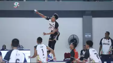 Rama Fazza Fauzan saat beraksi bersama Samator di Livoli Divisi Utama 2025.