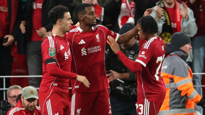 Piala Liga Inggris: Striker Supermahal Alexander Isak Akhirnya Cetak Gol Debut, Liverpool Taklukkan Southampton