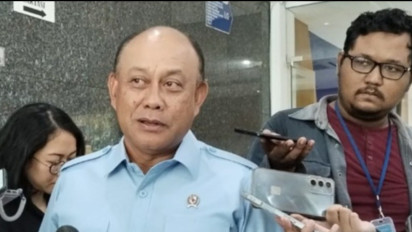 Di Tengah Kasus Keracunan MBG, Pejabat BGN Kini Jadi Sorotan! Siapa Saja Mereka?