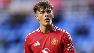 Berita MU: Kejutan! Ruben Amorim Panggil Pemain Muda yang Gagal Bersinar di Kasta Keempat Liga Inggris ke Skuad Utama Setan Merah