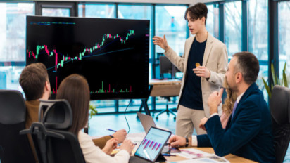 Belajar Trading Tak Lagi Rumit, Ini Solusi Strategis dan Teknologi yang Bikin Trader Cepat Untung