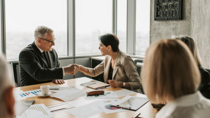 Weton Hoki 4 Oktober 2025: Urusan Sabtu Wage akan Lancar Jaya, Rabu Pon Siap-siap Menonjol di Lingkungan Profesional