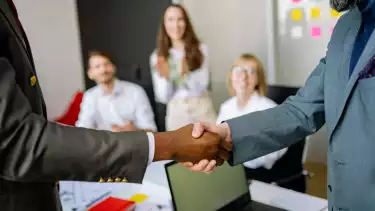 Ilustrasi kerja sama bisnis