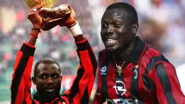 Legenda AC Milan, George Weah saat mendapat penghargaan Ballon d Or 1995.