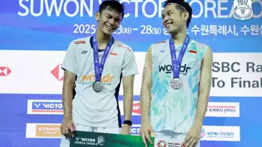 Pasangan ganda putra Indonesia, Fajar Alfian dan Muhammad Shohibul Fikri, gagal mengatasi wakil tuan rumah di Final Korea Open 2025.