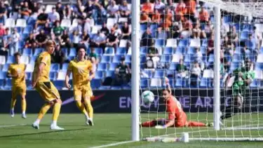 Gol klub Sassuolo yang dibela Jay Idzes di laga lawan Udinese.