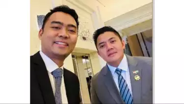 Staf Khusus Menteri Agama RI bidang Kerja Sama Luar Negeri, Gugun Gumilar bersama Letkol Teddy Indra Wijaya