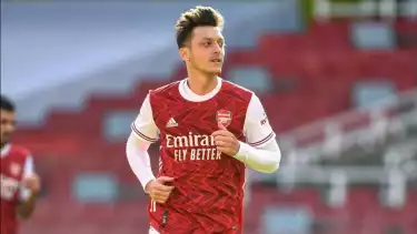 Eks Pemain Arsenal Mesut Ozil