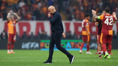 Liga Champions: Arne Slot Langsung Umumkan Kabar Buruk untuk Liverpool usai Dipermalukan Galatasaray