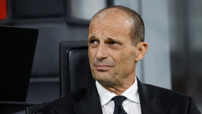 Berita AC Milan: Kejeniusan Allegri Diuji, Rossoneri Harus Cari Alternatif Lawan Juventus Usai Estupinan Kena Sanksi