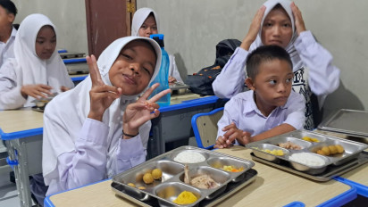 Soal Siswa Keracunan Massal MBG, Ombudsman Temukan Ada Dapur SPPG Dikirim  Bahan-Bahan Ini