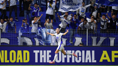 Persib Bandung Menang Telak di Thailand, Pratama Arhan Main Penuh