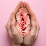 Pantas Saja Jerawat Muncul di Kemaluan, Kata Dokter Ini Penyebabnya