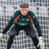 Siapa Kayne van Oevelen? Kiper Jangkung Keturunan Surabaya yang Siap Tantang Maarten Paes dan Emil Audero di Timnas Indonesia