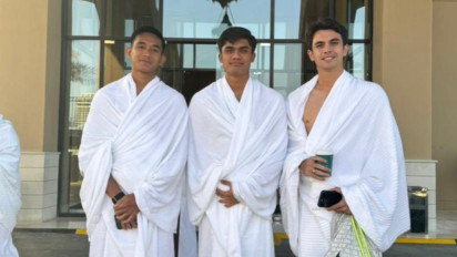 Lawan Lewat 'Jalur Langit', Pemain Timnas Indonesia Berbondong-bondong Laksanakan Umrah usai Dicurangi AFC Habis-habisan Jelang Ronde 4