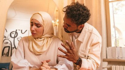 Istri Dibiarkan Tanpa Nafkah dan Tak Disentuh, Bolehkah Cerai dan Menuntut Harta Gono-gini? Ustaz Bilang…