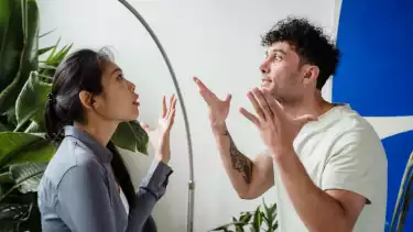 Ilustrasi pasangan bertengkar